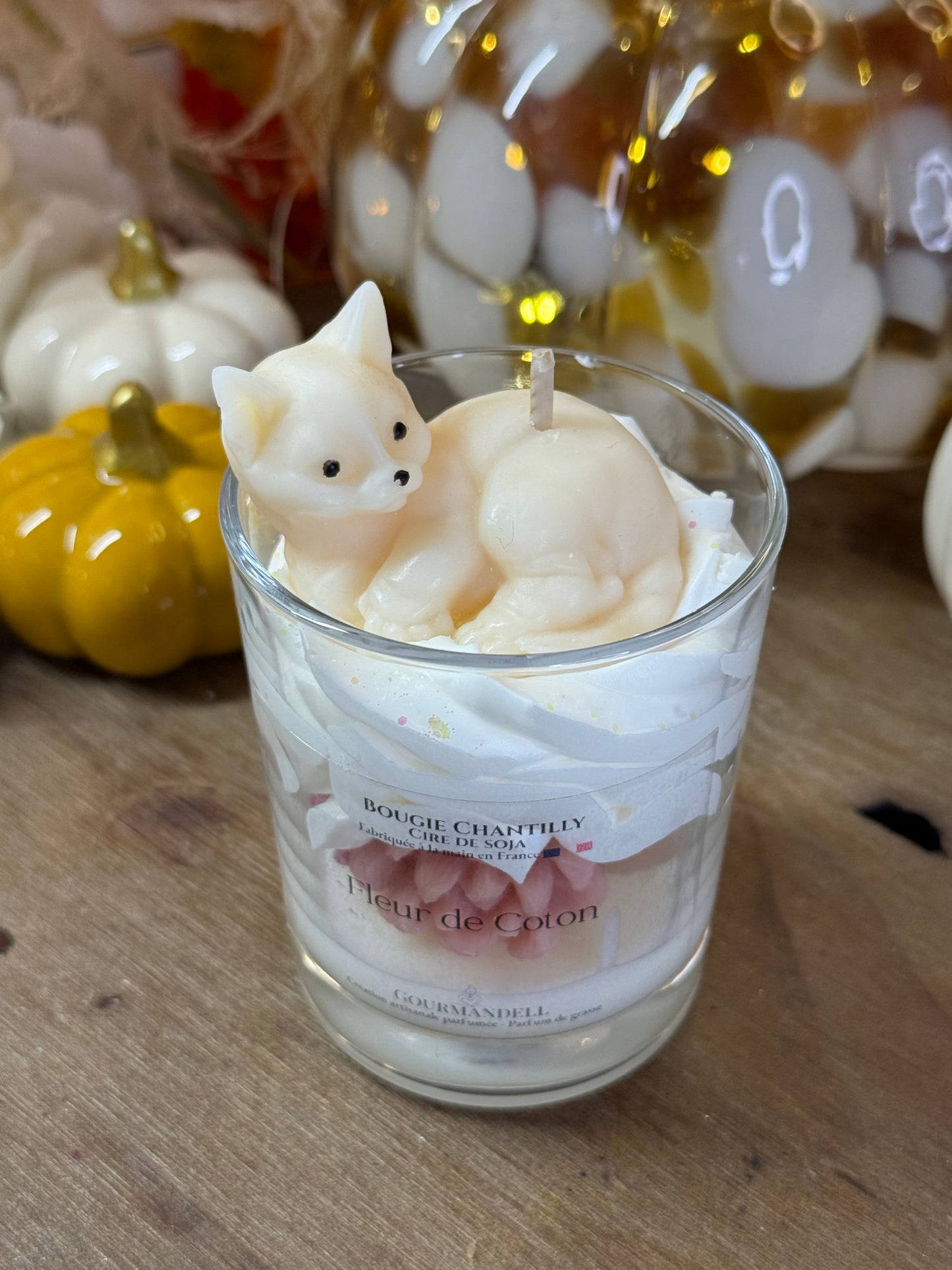 🕯️ Bougie Fleur de Coton – Édition Chat 🐾