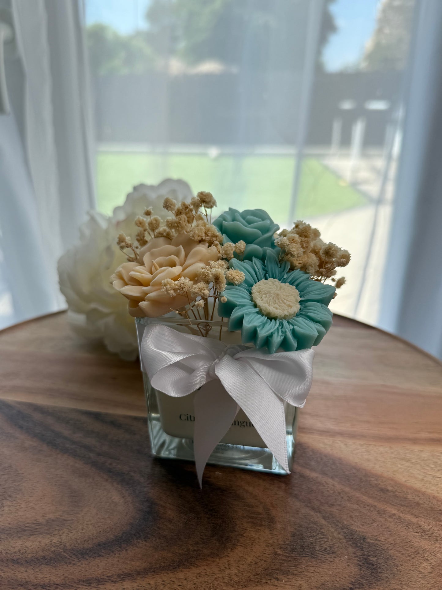 Bougie 2 en 1 Citron Meringué - Un Délice Acidulé à Savourer Sans Modération