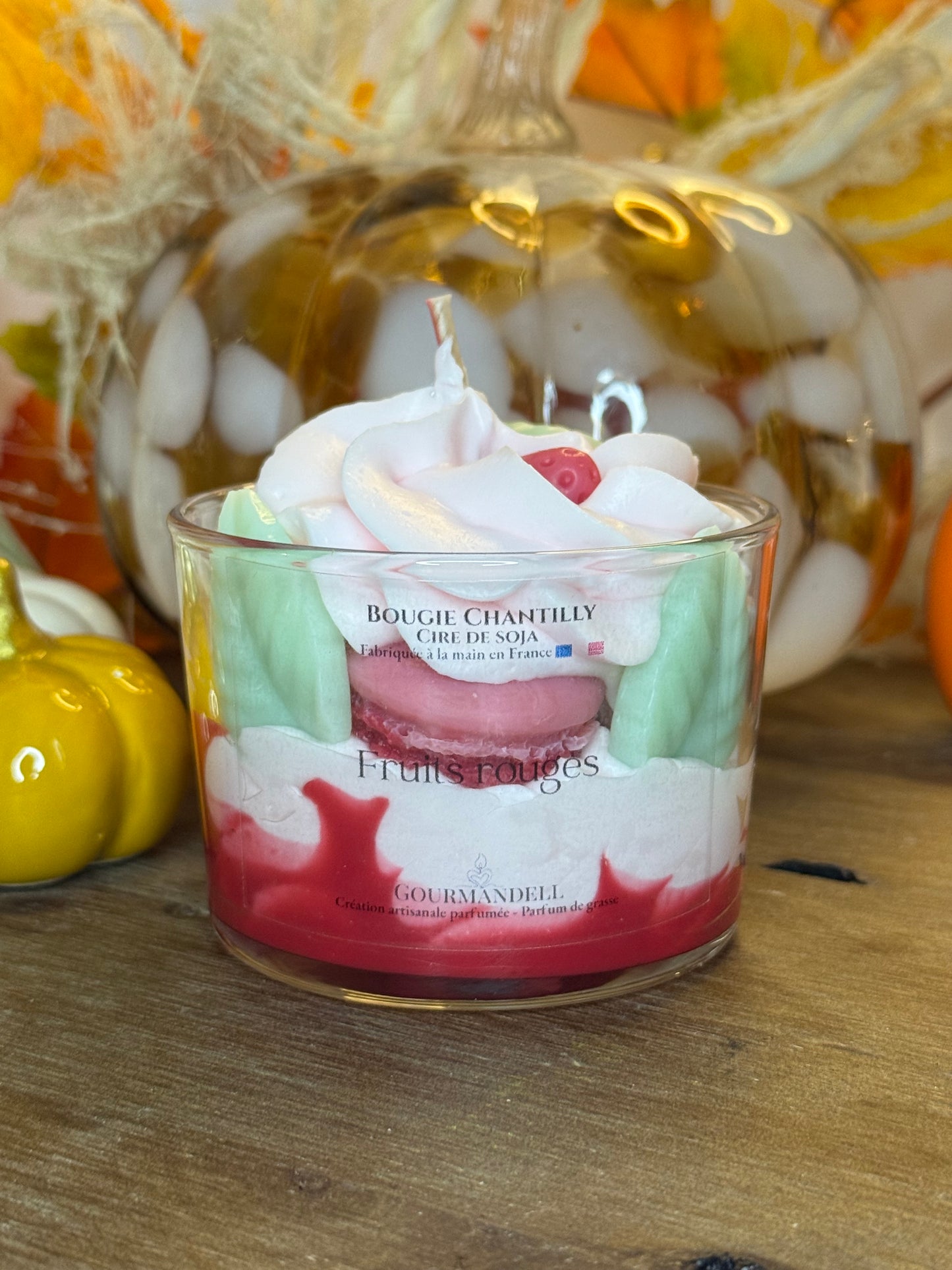 Bougie parfum Fruits rouges – Artisanale & gourmande | Gourmandell