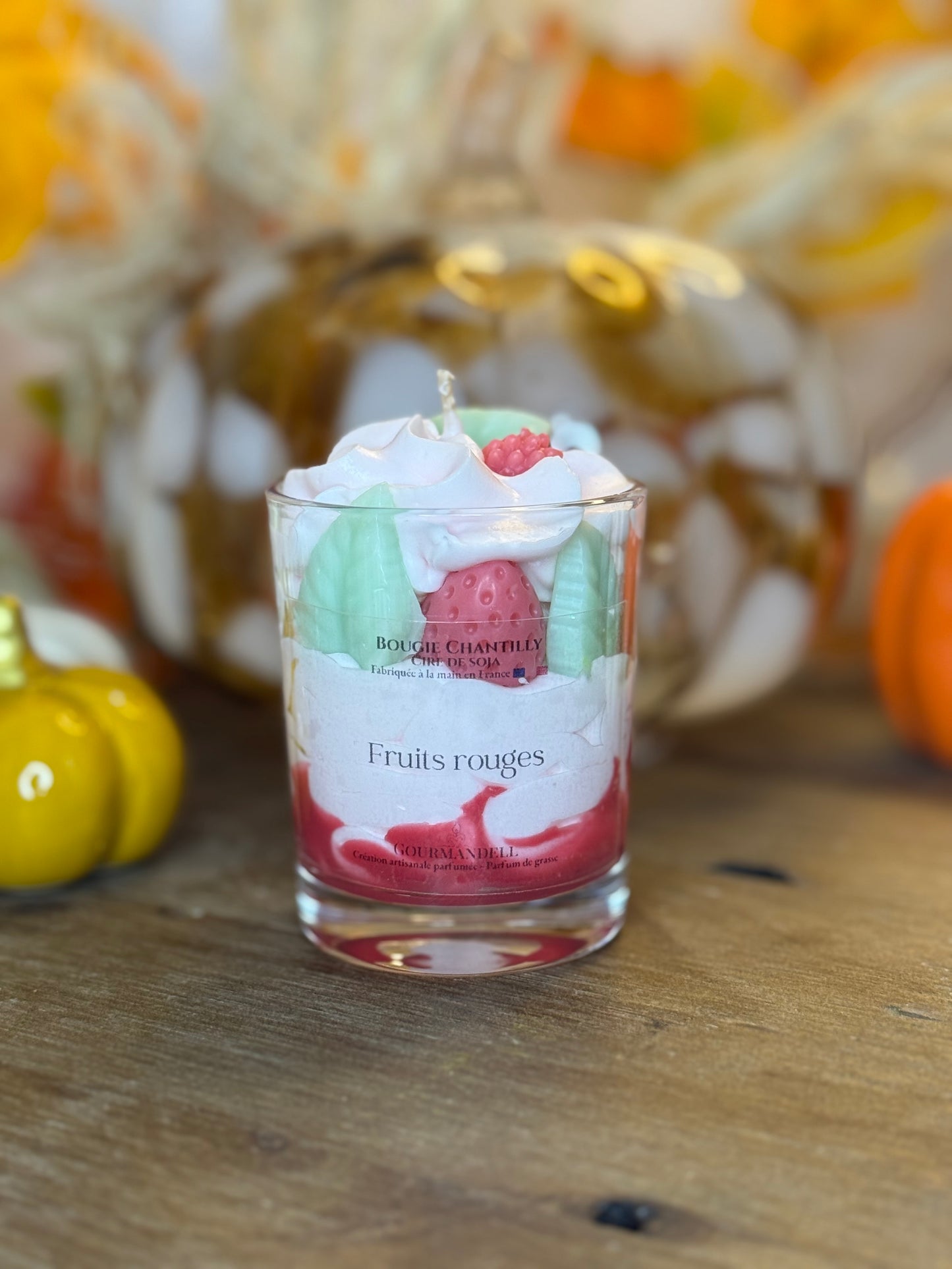 Bougie parfum Fruits rouges – Artisanale & gourmande | Gourmandell