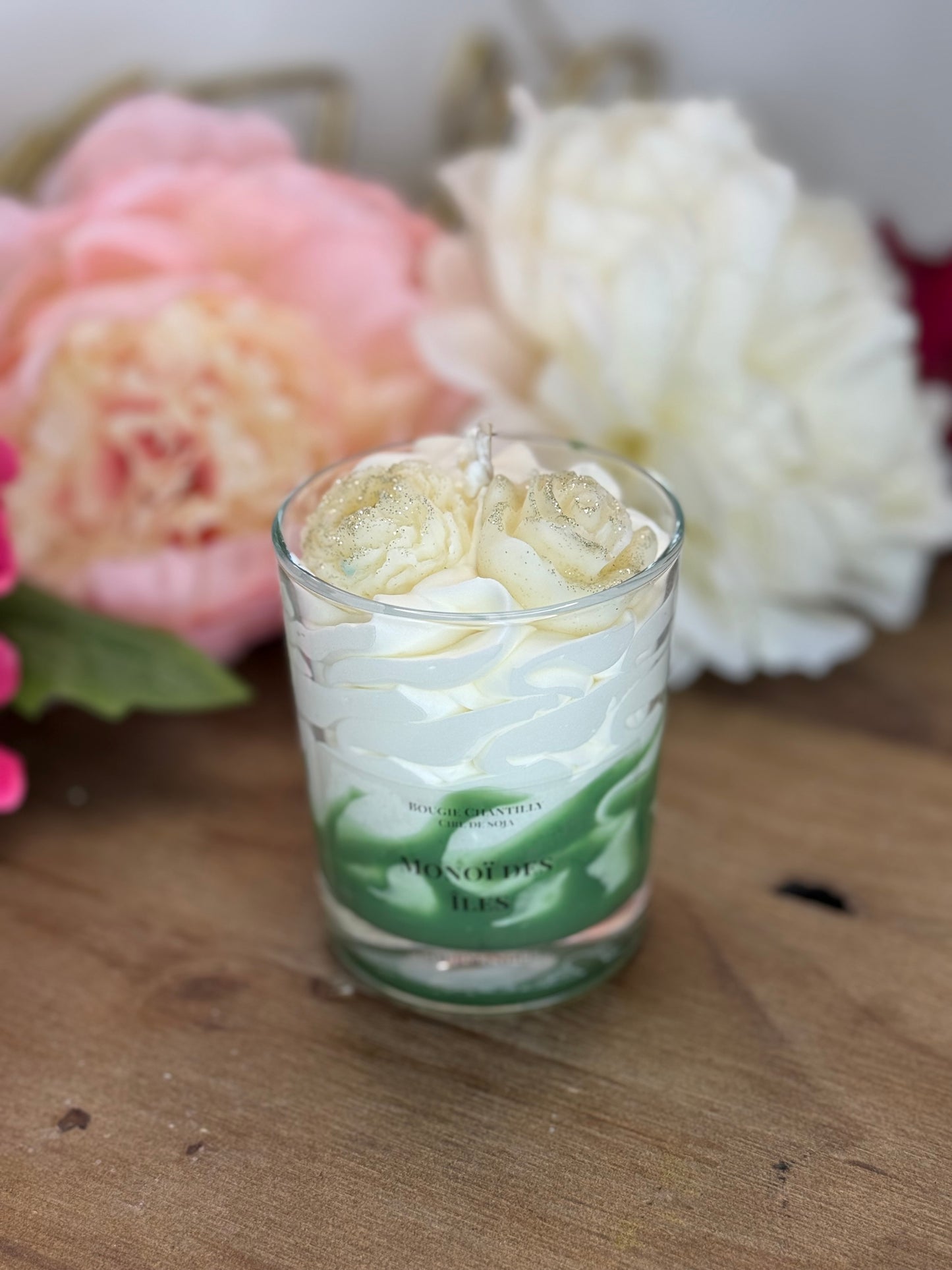 Monoï des îles – Un parfum d’évasion tropicale
