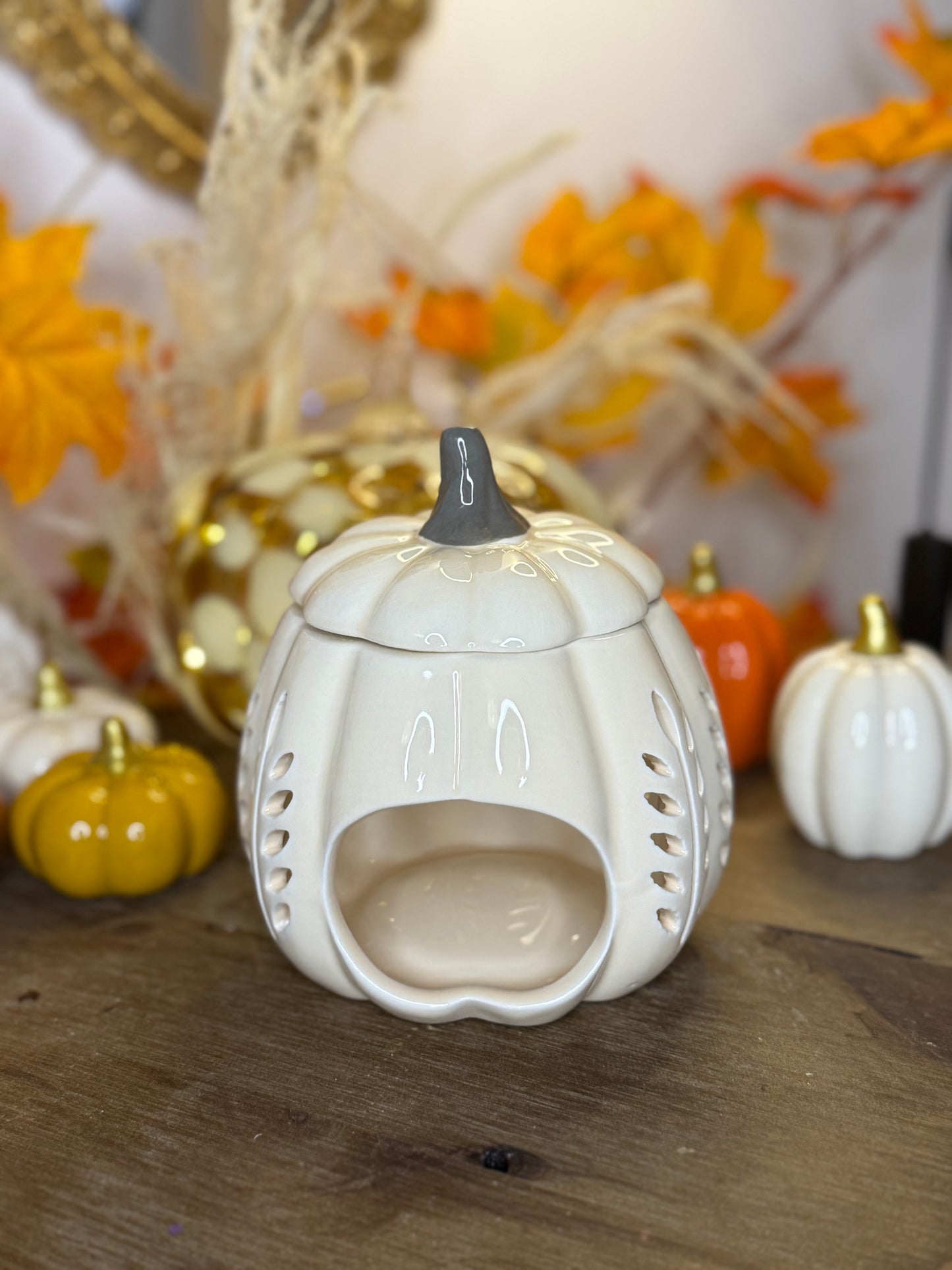 Diffuseur Céramique Citrouille Crème – Brûle-parfum Automnal