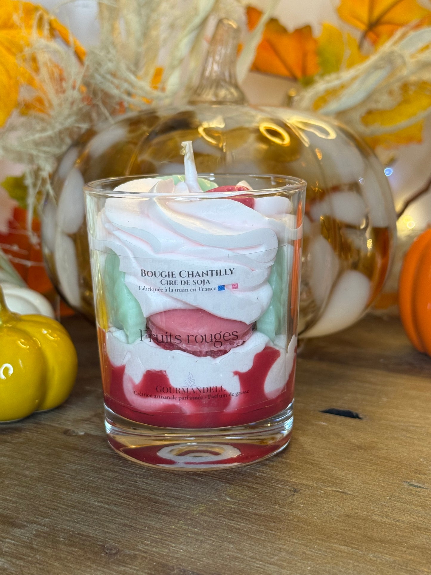 Bougie parfum Fruits rouges – Artisanale & gourmande | Gourmandell