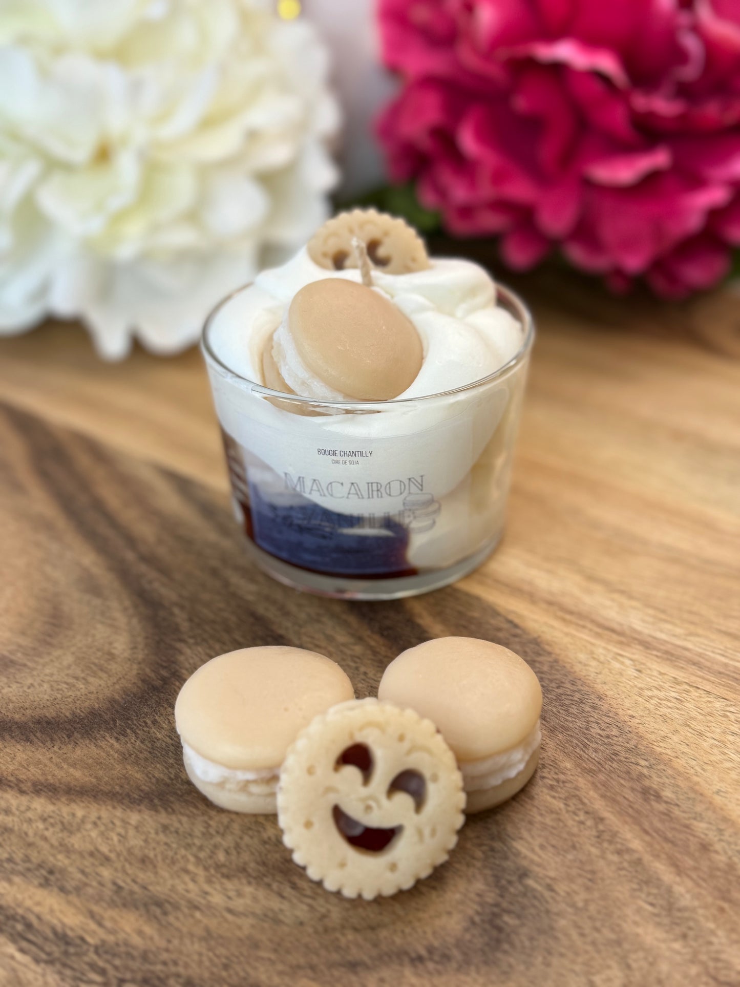 Bougie Macaron Vanille – Une gourmandise parfumée pour votre intérieur