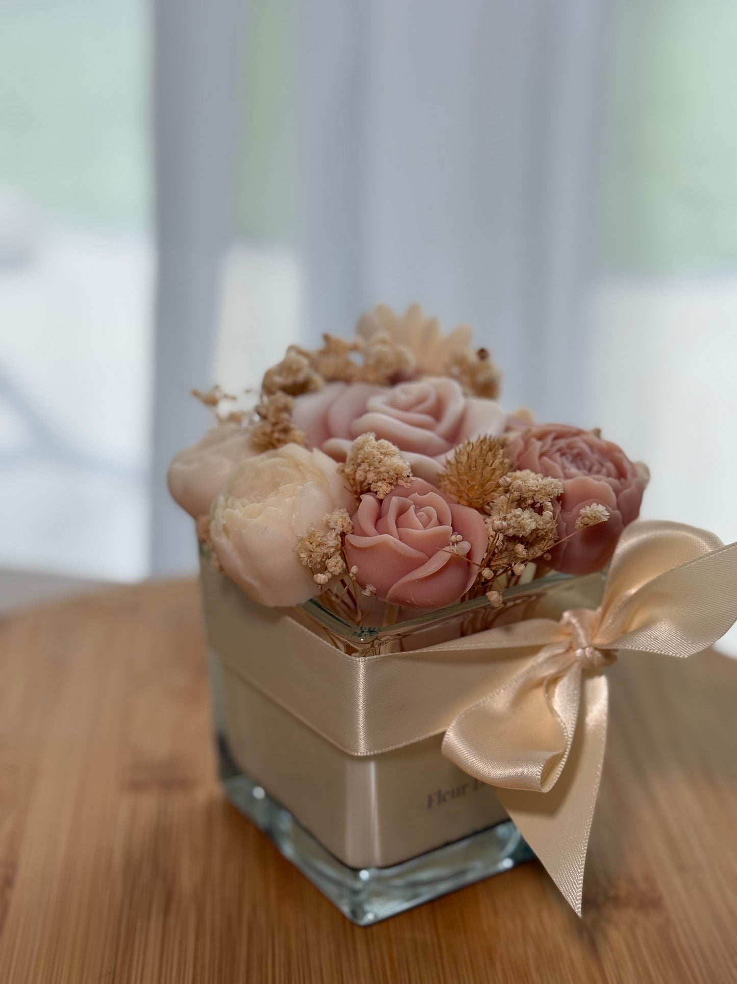 Bougie parfumée 2 en 1 – Fleur d’Oranger | 280 g | Cire de soja & fondants parfumés | Modèle unique
