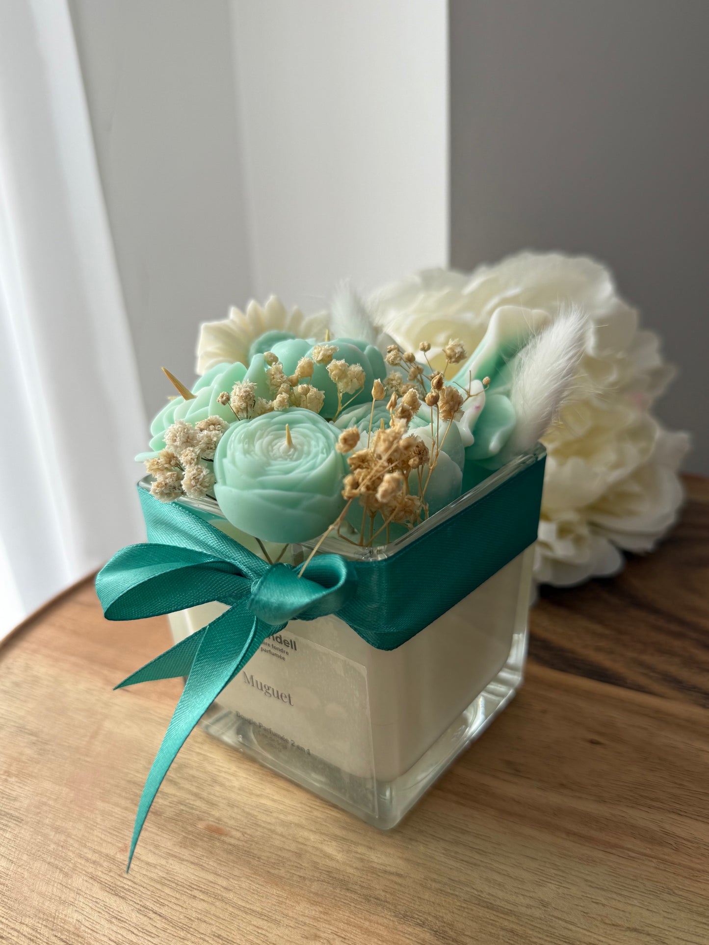 Bougie 2 en 1 Muguet – Fondants + Bougie Parfumée – Édition Florale Unique