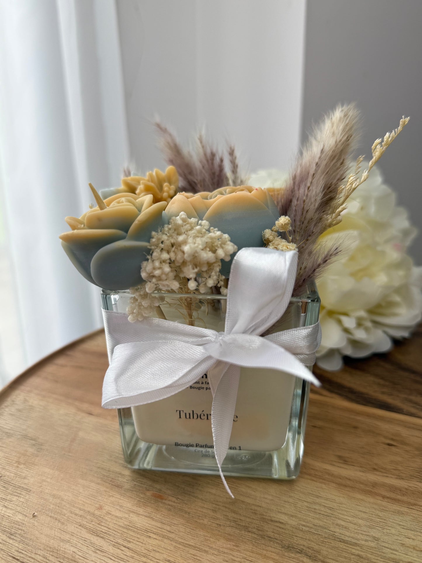 Bougie Parfumée 2 en 1 – Tubéreuse