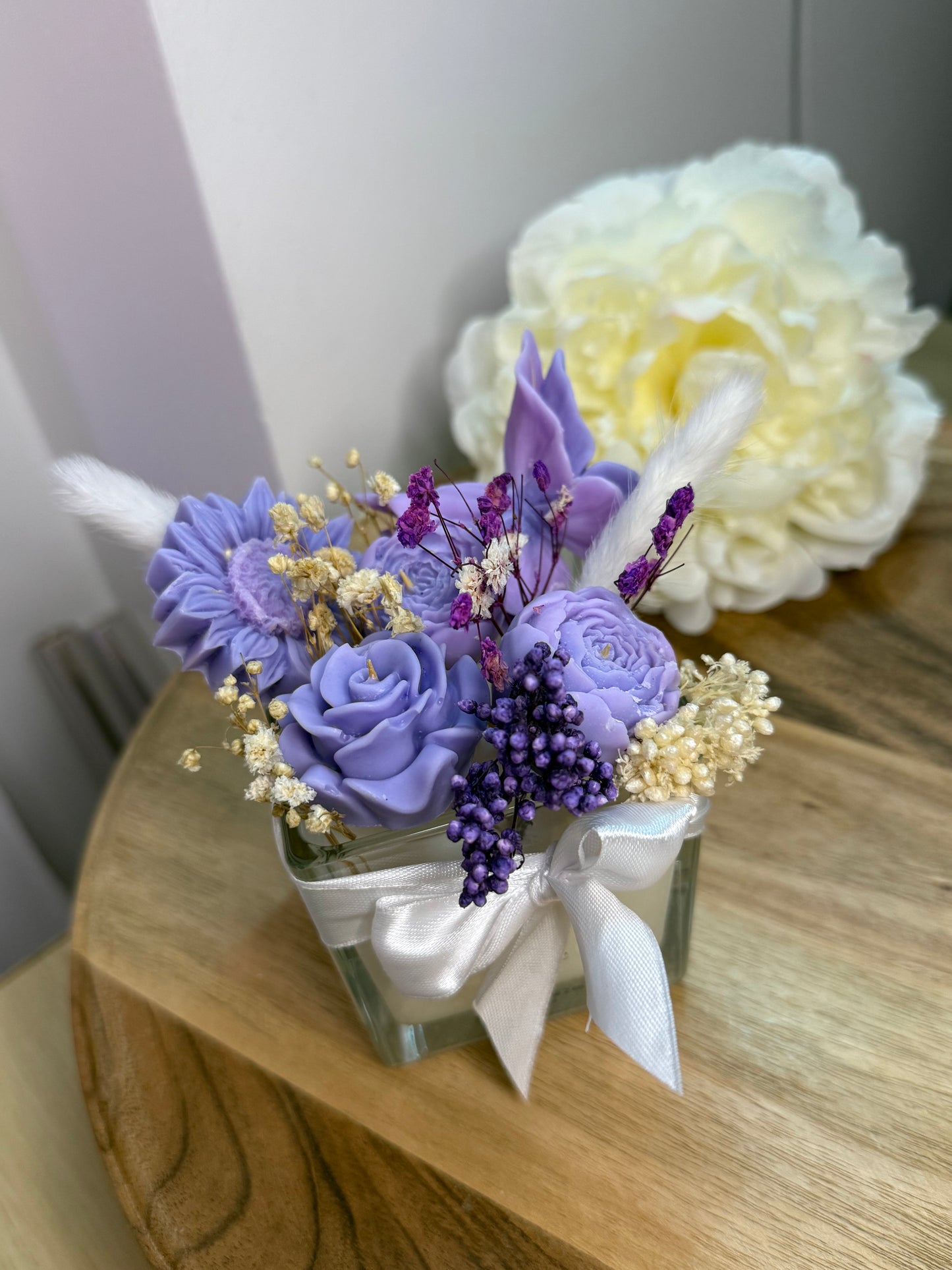 Bougie Parfumée Violette – Bougie 2 en 1 décorative et parfum d’ambiance