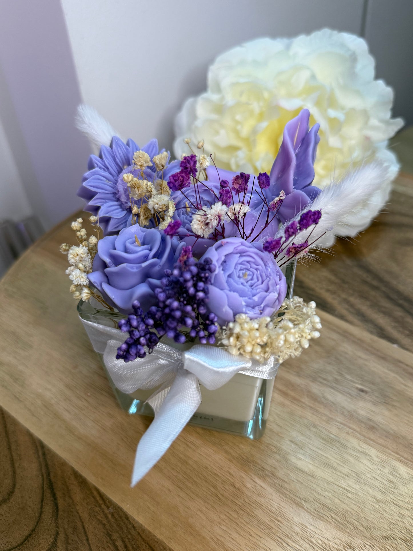Bougie Parfumée Violette – Bougie 2 en 1 décorative et parfum d’ambiance