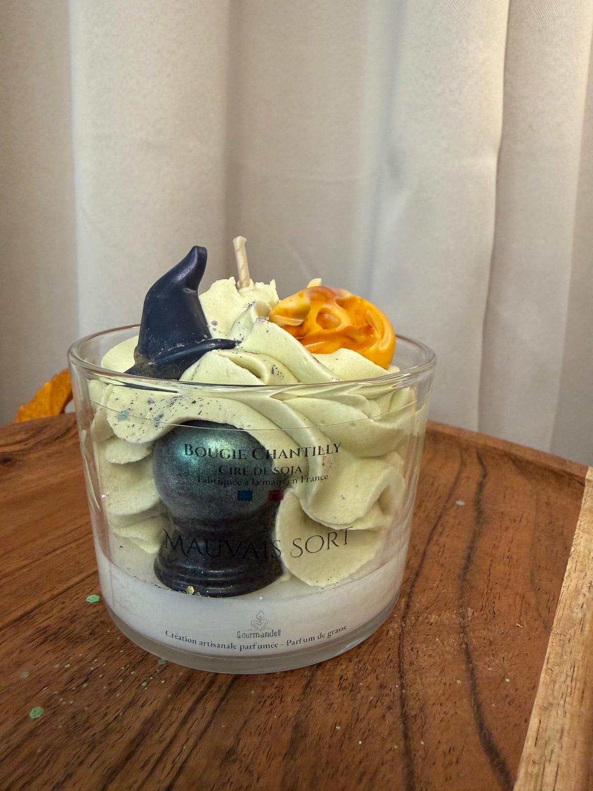 🧙‍♀️ Mauvais Sort — Bougie Halloween 170 g