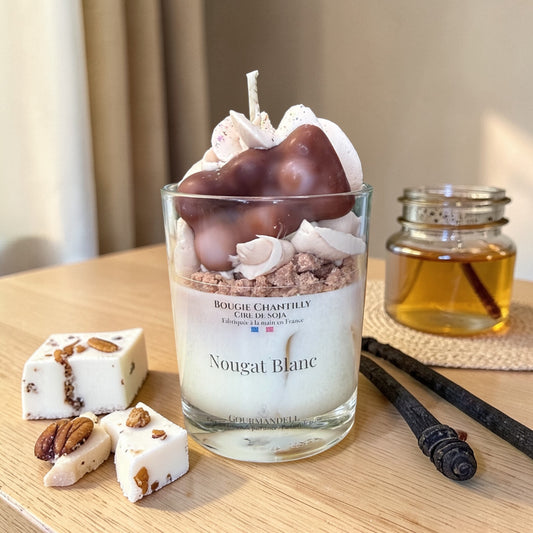 Bougie chantilly parfum Nougat Blanc