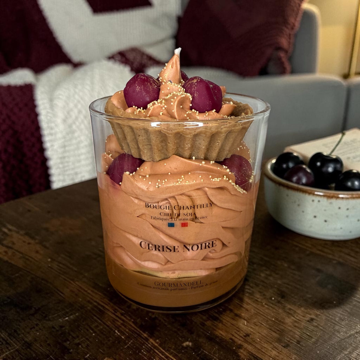 🍒 Bougie chantilly Cerise Noire