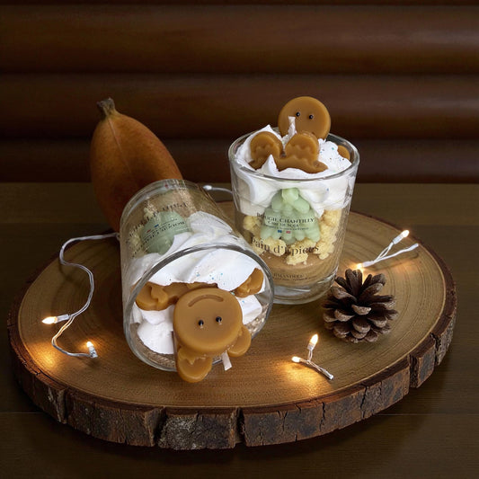 Bougie parfumée Pain d’Épices — Édition de Noël 🎅✨