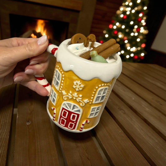 Bougie parfumée Pain d’Épices en tasse — Édition unique de Noël 🎅✨