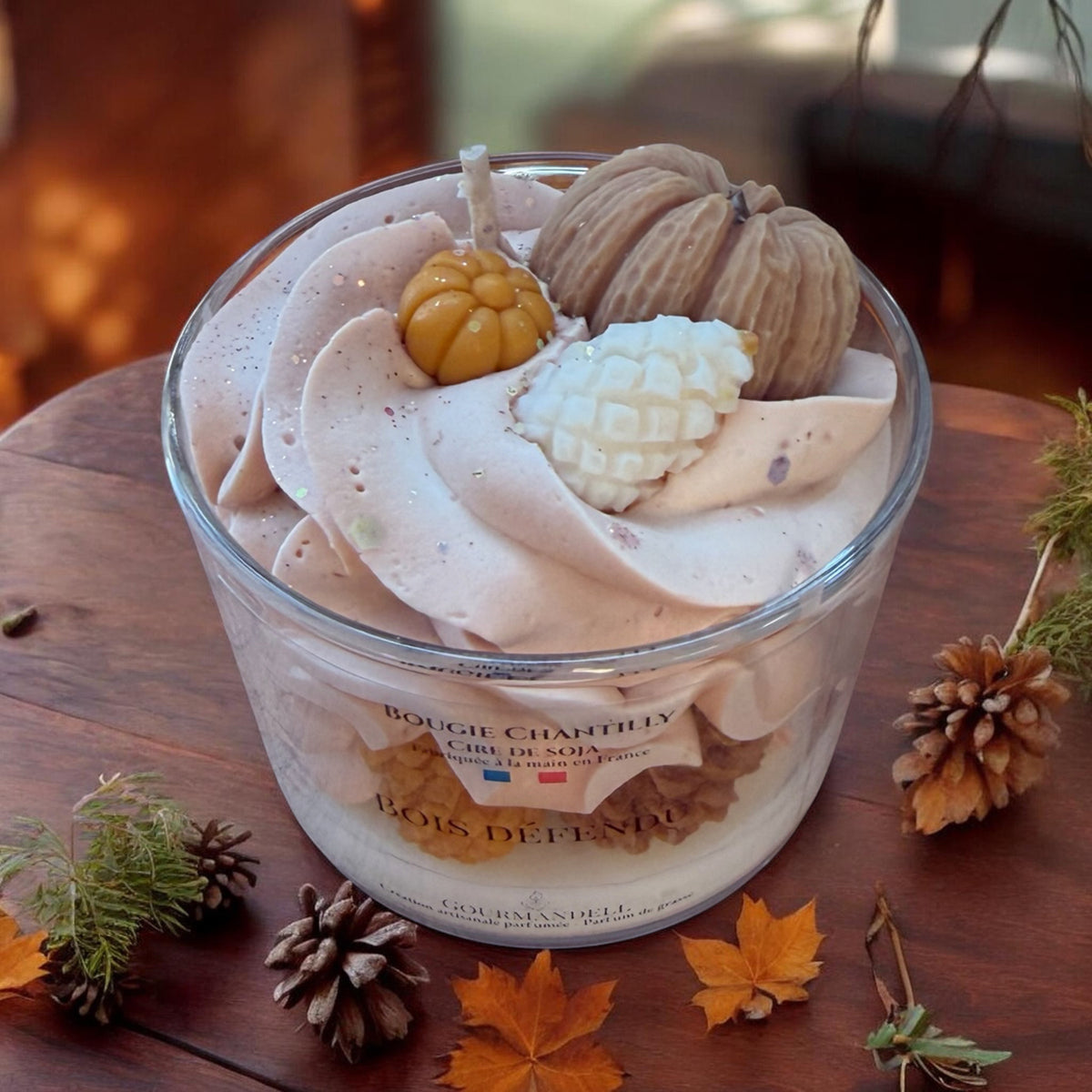 Bois Défendu — Bougie chantilly artisanale