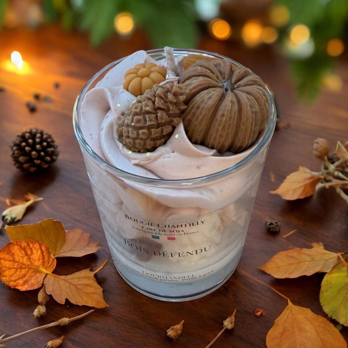 Bois Défendu — Bougie chantilly artisanale