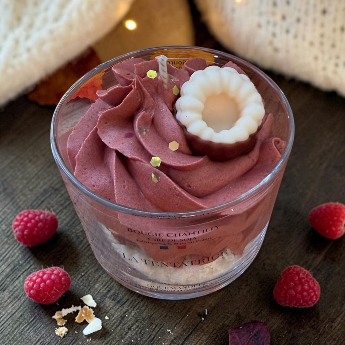 🍓 LA TENTATRICE — Bougie chantilly