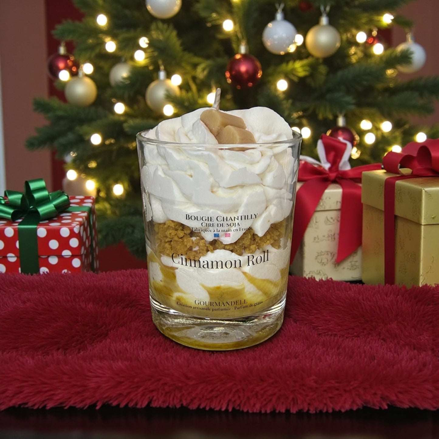Bougie parfumée Cinnamon Roll – Édition Limitée de Noël