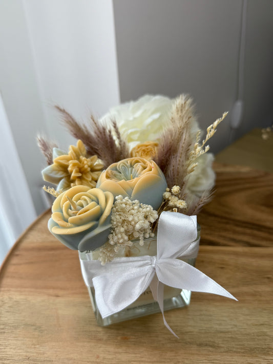 Bougie Parfumée 2 en 1 – Tubéreuse