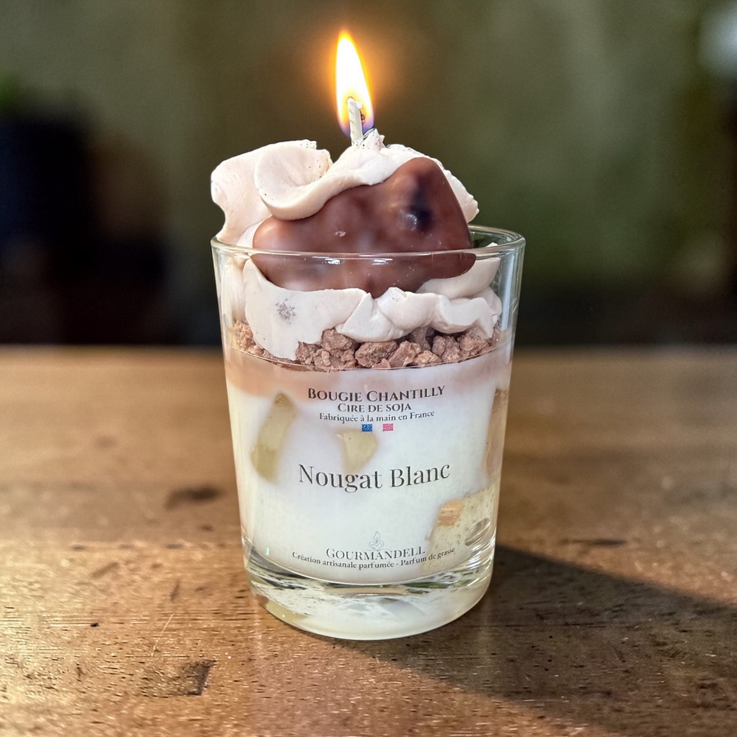 Bougie chantilly parfum Nougat Blanc